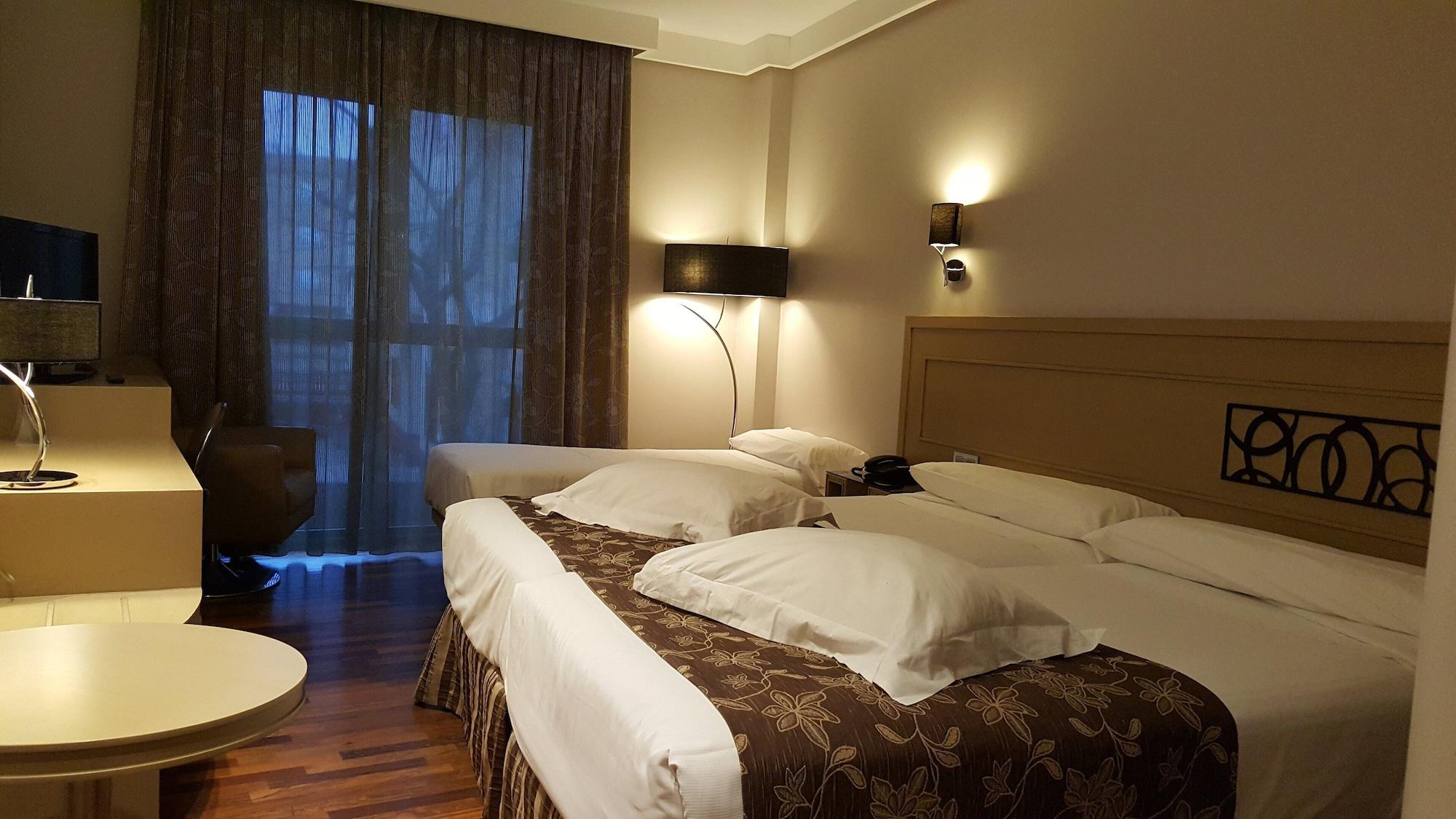 Cumbria Spa Hotel 3* Sup Cidade Real Exterior foto