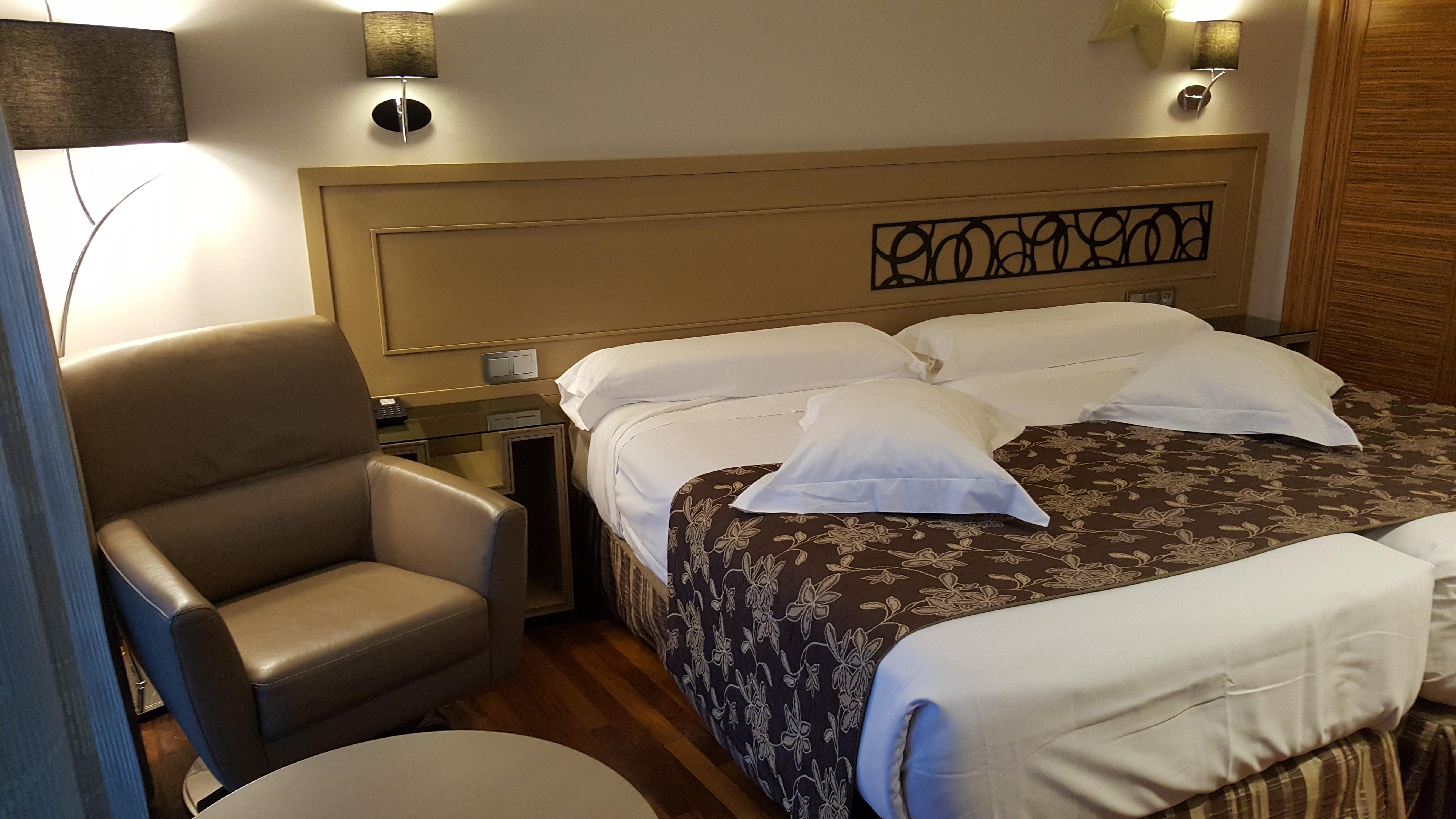 Cumbria Spa Hotel 3* Sup Cidade Real Exterior foto