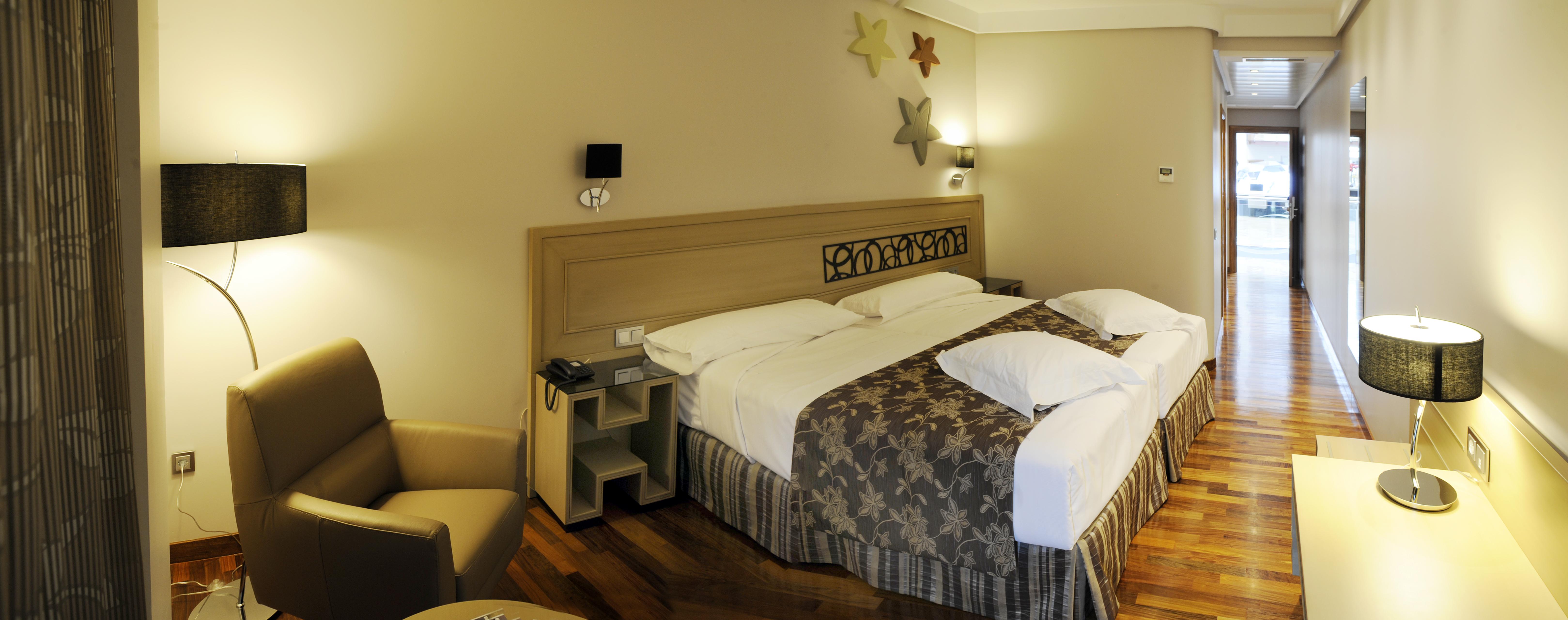 Cumbria Spa Hotel 3* Sup Cidade Real Quarto foto