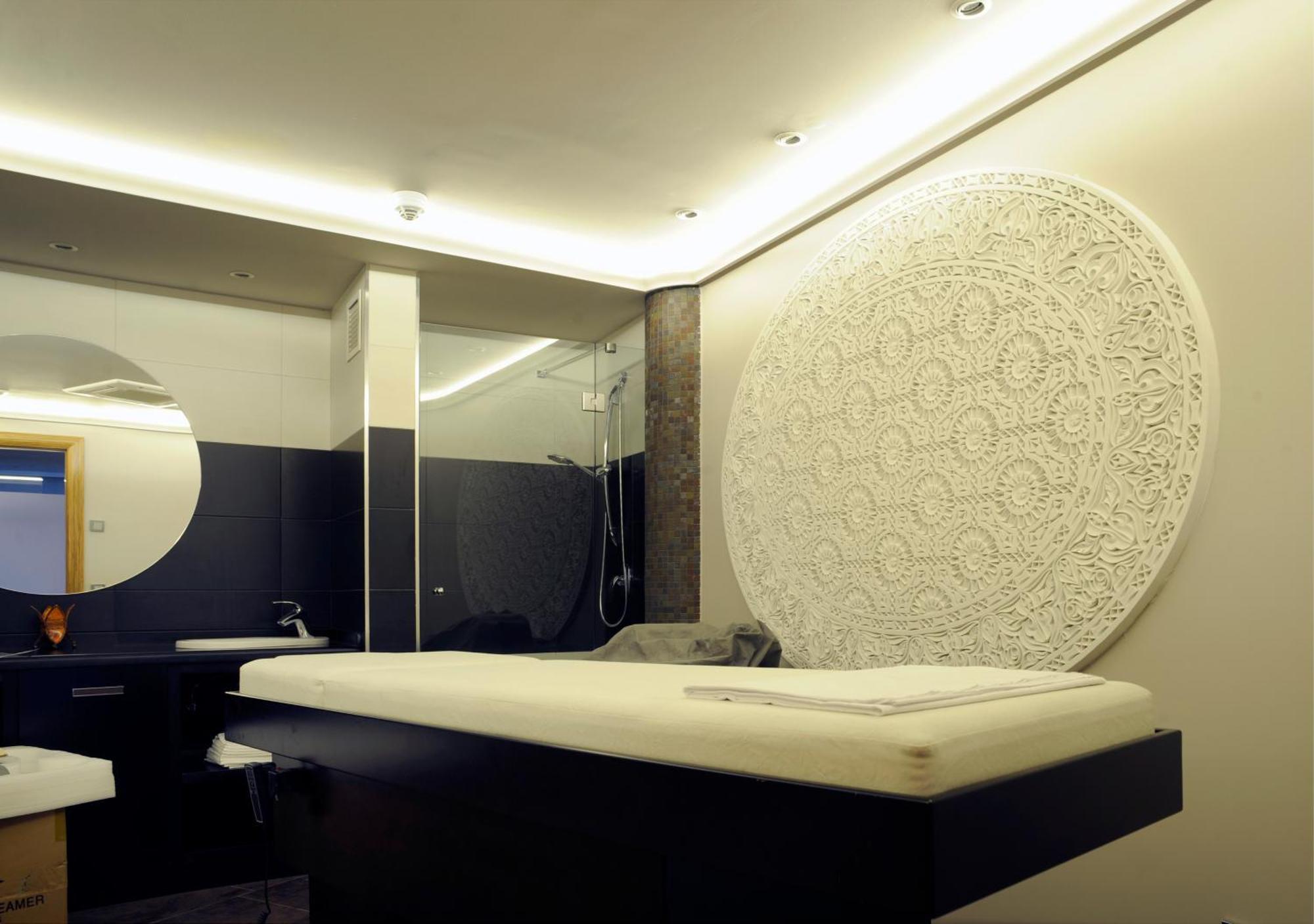Cumbria Spa Hotel 3* Sup Cidade Real Exterior foto